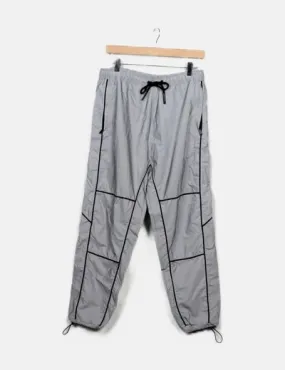Bershka Jogger reflectante gris