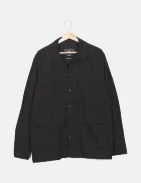 Pull&Bear Sobrecamisa negra bolsillos