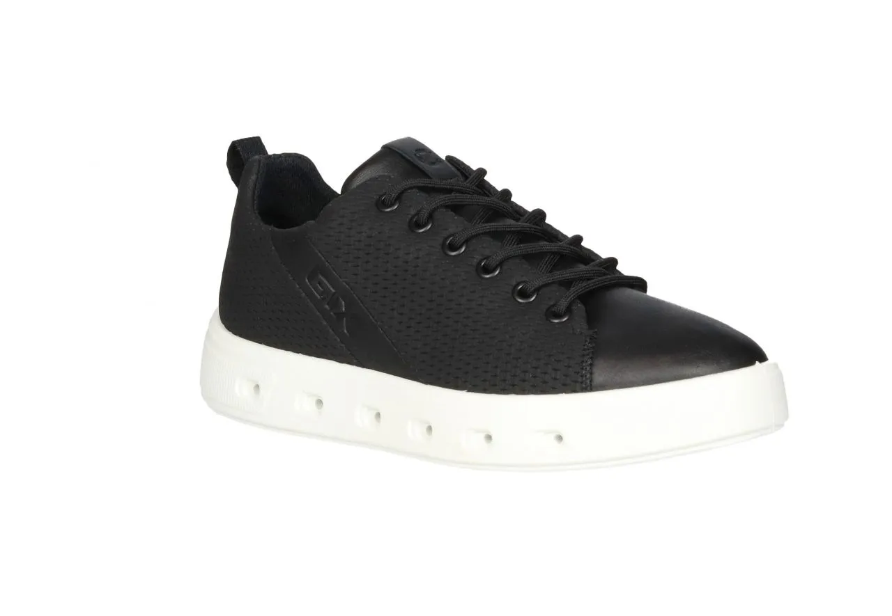 Sneaker Piel Negro Grabado Goretex Piso Blanco