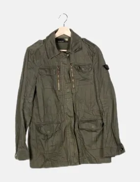 Stradivarius Parka verde bolsillos