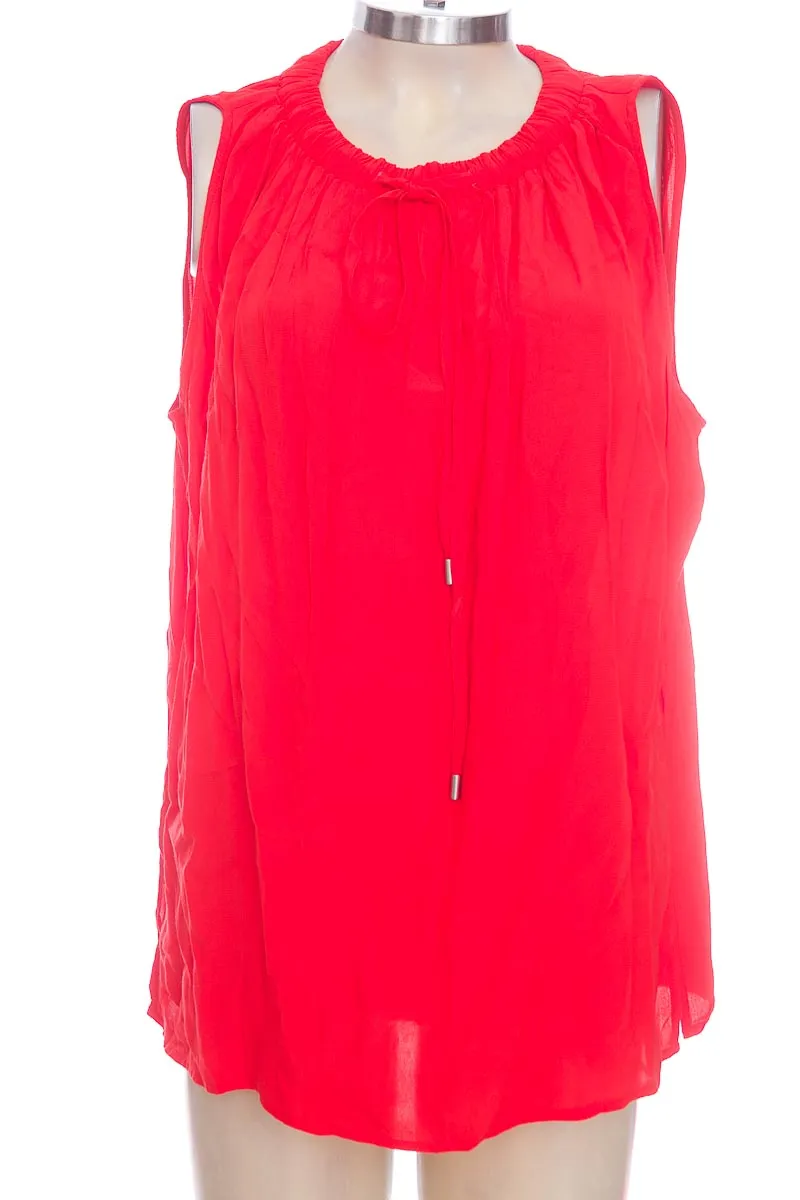 Top / Camiseta color Rojo - Ann Taylor