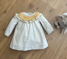 Vestido con estrellitas colección Caramelo de foque